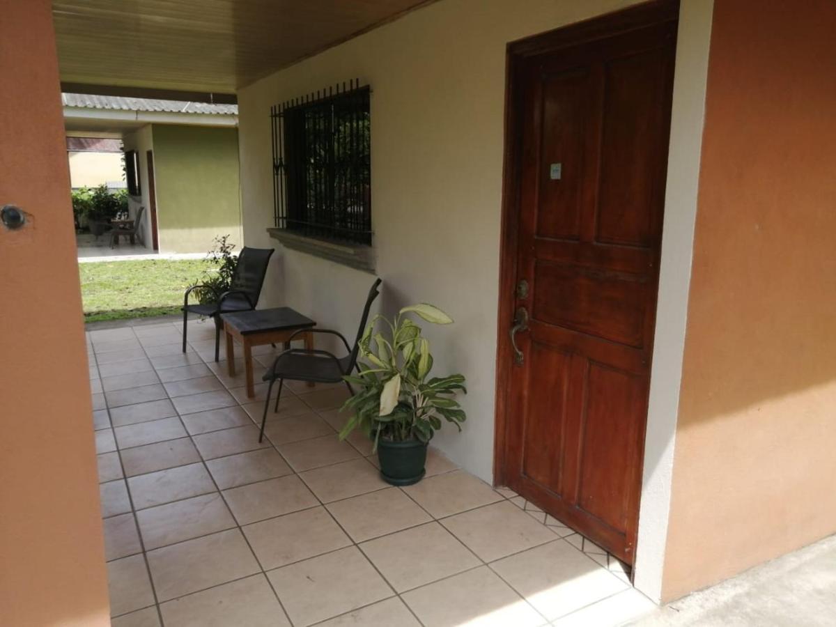Cahuita Lodge Exterior photo